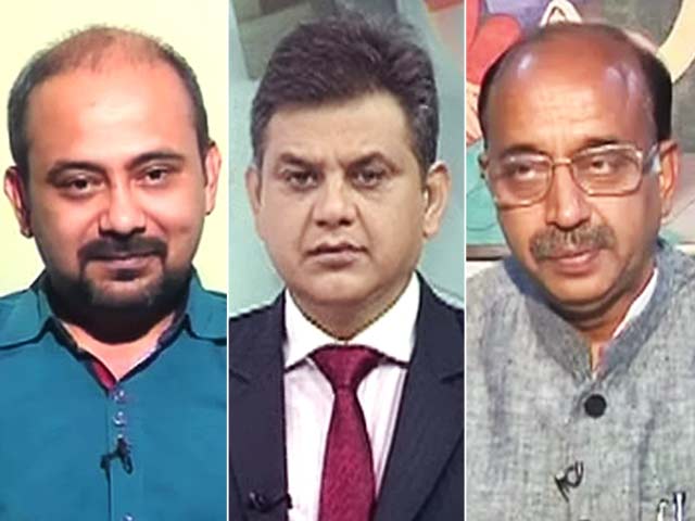 न्यूज़ प्वाइंट : कांग्रेस का वार और बीजेपी की सफ़ाई