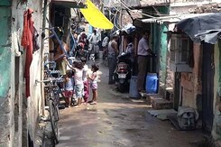 विकास के नाम पर बेघर किए गए लोग, अब परेशान विकास के नाम पर बेघर किए गए लोग, अब परेशान