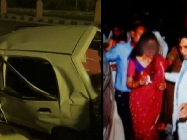 Video : राजस्थान : बीजेपी सांसद हेमा मालिनी की कार से टक्कर में एक बच्ची की मौत