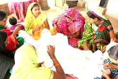 Art Matters: Baggage Acclaimed Art Matters: Baggage Acclaimed