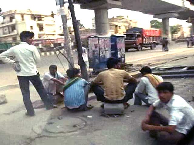 24 Hours: A Human Mandi