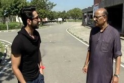 आरजे करते वक्त मैं गानों में बार-बार अपना नाम जोड़ दिया करता था : आयुष्मान खुराना आरजे करते वक्त मैं गानों में बार-बार अपना नाम जोड़ दिया करता था : आयुष्मान खुराना