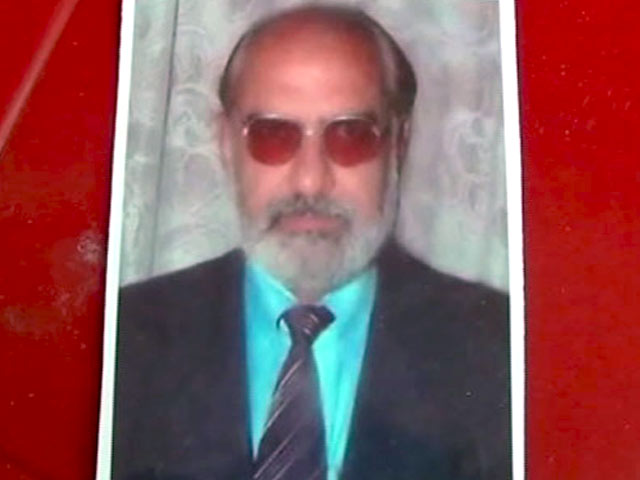 व्यापम घोटाले की जांच से जुड़े मेडिकल कॉलेज के डीन का शव दिल्ली के होटल में मिला