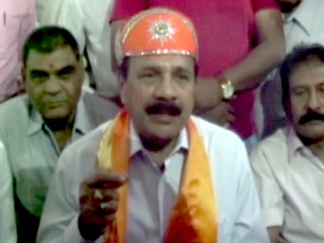 Video : 'PM Need Not Answer on Silly Issues,' Law Minister Sadananda Gowda Says on Vyapam Deaths