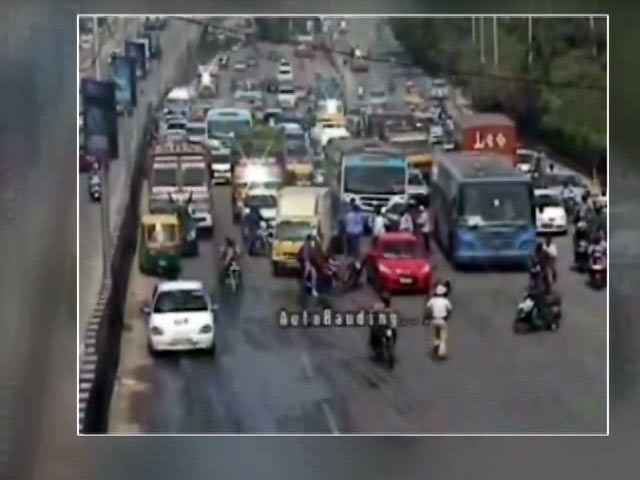 रोडरेज पर पुलिस सख़्त, दोनों पक्ष होंगे गिरफ़्तार