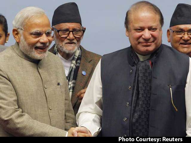 Video : PM Narendra Modi, Nawaz Sharif to Hold Bilateral Meeting in Russia Today