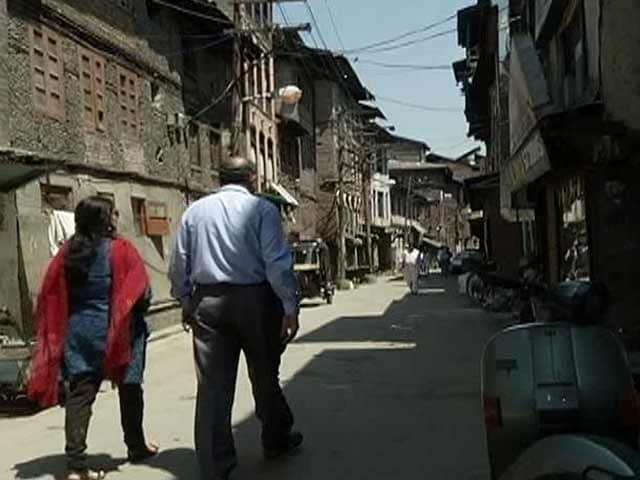 Video : 24 Hours: Downtown Kashmir