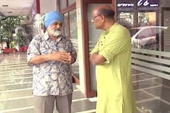 एक दम से बाजार खोलना ठीक नहीं : आहलूवालिया एक दम से बाजार खोलना ठीक नहीं : आहलूवालिया