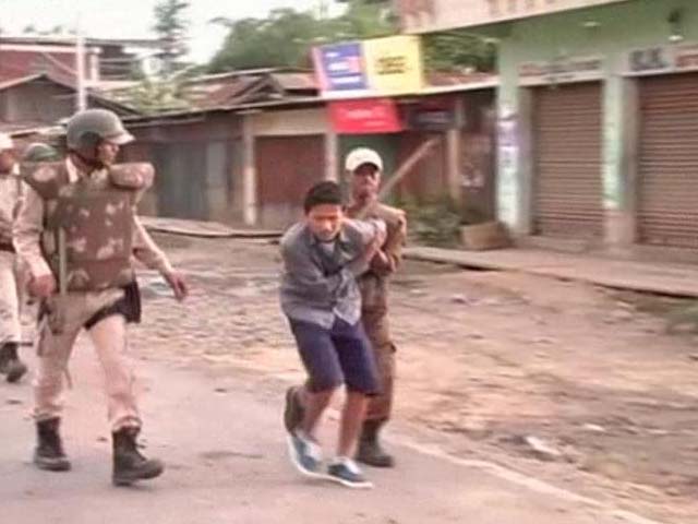 Despite Government Climbdown, No Let Up in Imphal Tension