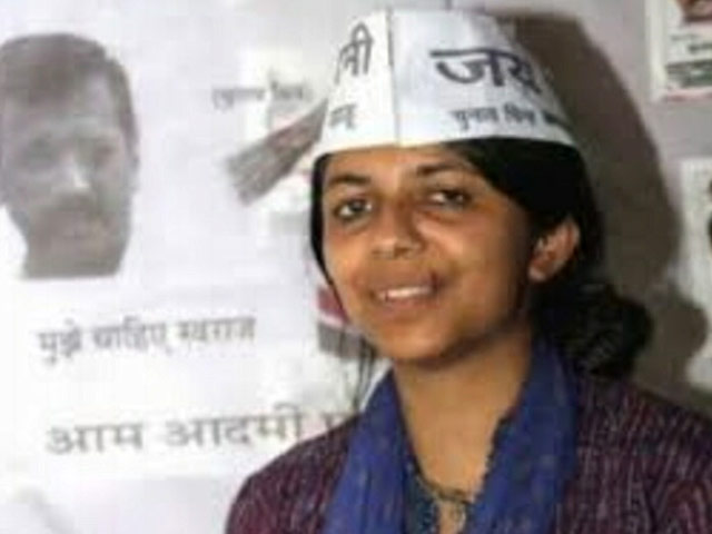 दिल्ली महिला आयोग में अध्यक्ष की नियुक्ति से पहले ही उठा विवाद