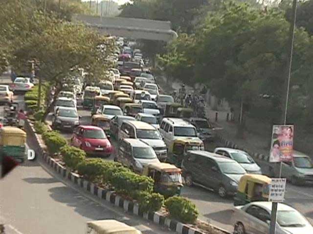 Video : Killer Air: People Leave Delhi