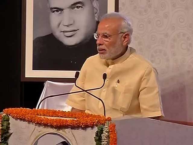 PM Modi's Comment on 'Political Damads' Seen as Dig at Robert Vadra
