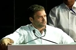 राहुल गांधी ने पीएम को ललकारा और वसुंधरा पर भी साधा निशाना राहुल गांधी ने पीएम को ललकारा और वसुंधरा पर भी साधा निशाना