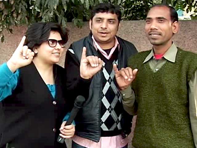 You Will Never Pee in Public After Watching This