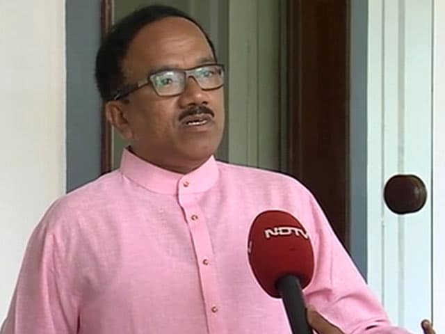 Videos : गोवा के किस पूर्व मंत्री को मिली घूस? सीएम ने सीबीआई जांच की मांग की