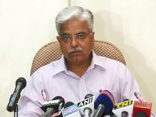 कमिश्नर बस्सी ने CM केजरीवाल से की मुलाकात, बोले- 'हमने बेख़ौफ़, बेलाग अपनी बातें रखीं'