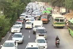 वायु प्रदूषण पर एनजीटी सख्त, बॉर्डर पर ट्रकों की चेकिंग शुरू वायु प्रदूषण पर एनजीटी सख्त, बॉर्डर पर ट्रकों की चेकिंग शुरू