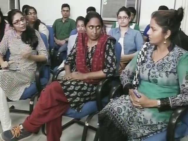 Women's Panel Chief Gives It Back