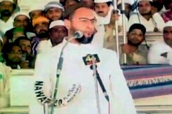 याकूब मेमन की फांसी पर ओवैसी की आपत्ति याकूब मेमन की फांसी पर ओवैसी की आपत्ति