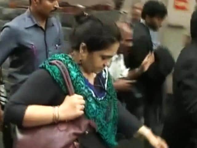 Videos : तीस्ता सीतलवाड को बॉम्बे हाई कोर्ट से 2 हफ्ते की राहत