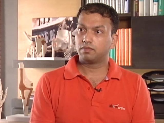 फिट रहे इंडिया : क्यों होता है पेल्विक पेन और इससे कैसे पाएं निजात