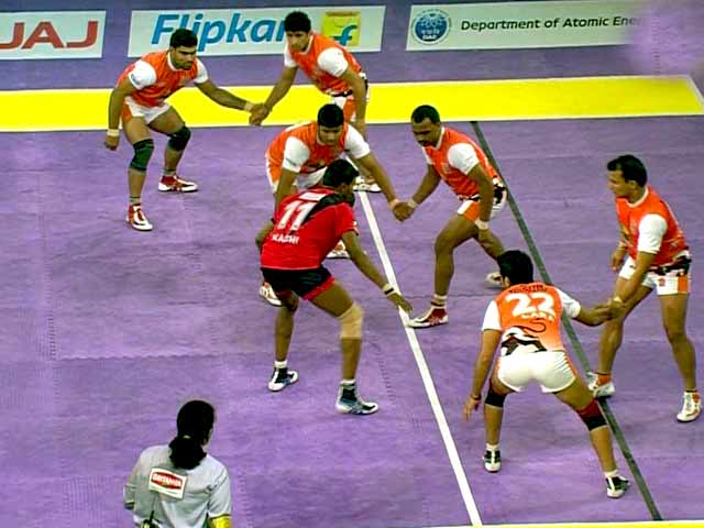 Kabaddi Highlights: Delhi Beat Pune in Close Encounter to Open Account