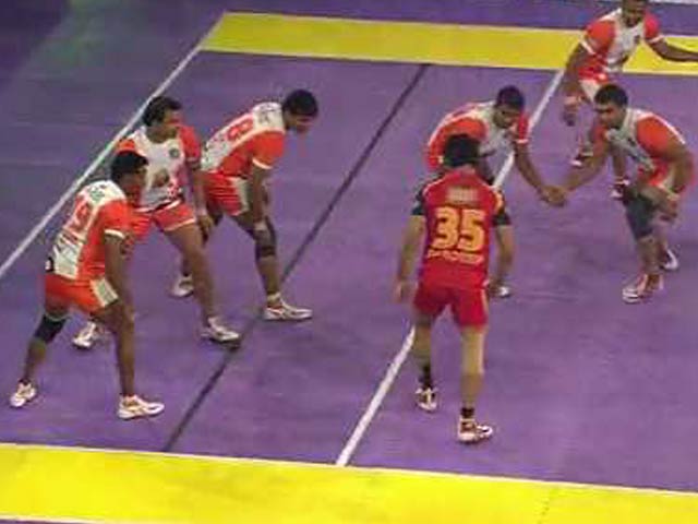 Pro Kabaddi League Highlights: Bengaluru Fight Back to Leave Pune Stunned