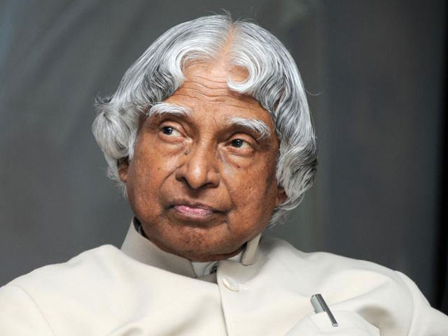 गुलजार के शब्दों में डॉ कलाम... मैं एक गहरा कुआं हूं इस जमीन पर