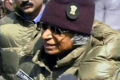 When President APJ Abdul Kalam Visited Jawans at Siachen (Aired: April 2004) When President APJ Abdul Kalam Visited Jawans at Siachen (Aired: April 2004)