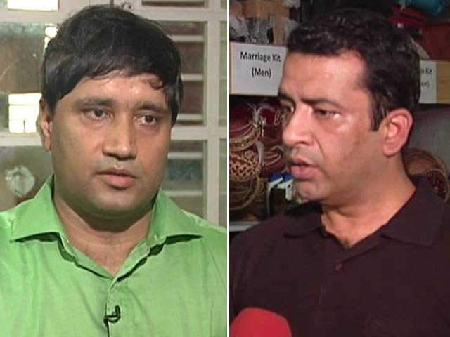 Whistleblower Bureaucrat Sanjiv Chaturvedi, NGO Head Anshu Gupta Get Ramon Magsaysay Award