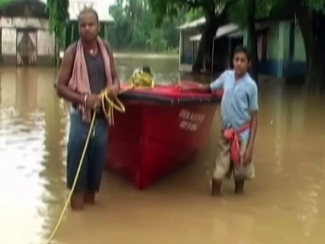 राजस्थान के कई ज़िले बाढ़ की चपेट में, बचाव कार्य में जुटीं एयरफ़ोर्स और एनडीआरएफ