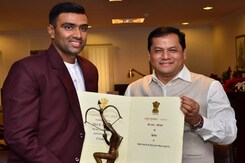 अश्विन को मिला अर्जुन पुरस्कार, बोले- 'नहीं सोचा था मिलेगा पुरस्कार' अश्विन को मिला अर्जुन पुरस्कार, बोले- 'नहीं सोचा था मिलेगा पुरस्कार'