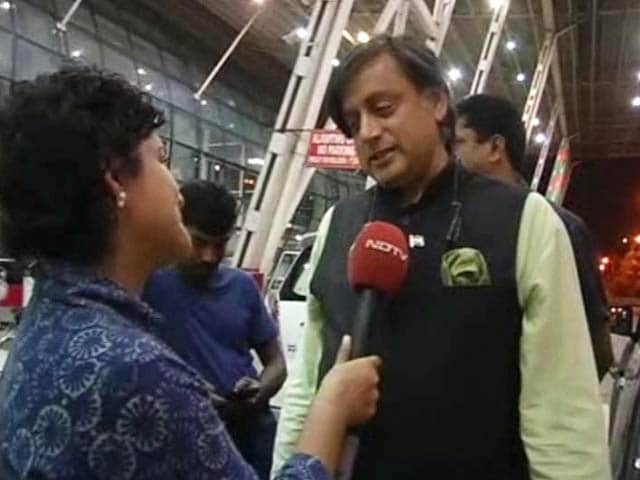Video : Shashi Tharoor Says Will Not 'Confirm or Deny' Letter to Sonia Gandhi