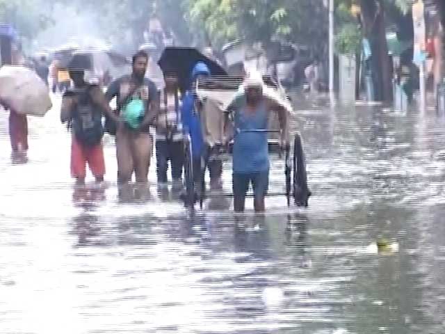 7 Lakh People Affected in Eastern India in Aftermath of Cyclone Komen
