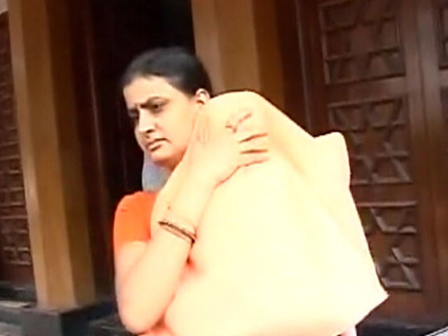 In Custody Battle, 5-Month-Old Gets to Live With His Parents