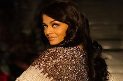 5 साल बाद कंगना के साथ रैंप पर उतरीं ऐश्वर्या 5 साल बाद कंगना के साथ रैंप पर उतरीं ऐश्वर्या