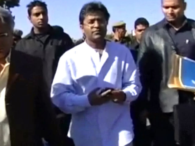 ललित मोदी के खिलाफ मुंबई की अदालत ने गैर-जमानती वारंट जारी किया