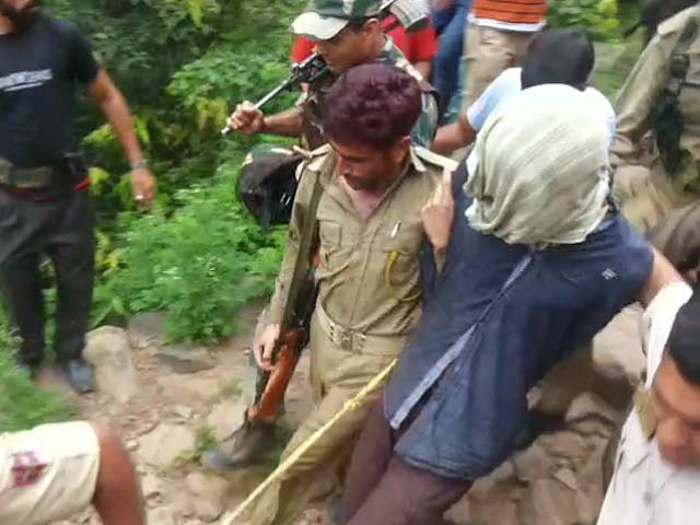 Pak Terrorist Naved Entered India 45 Days Ago, Trained by Lashkar: Sources