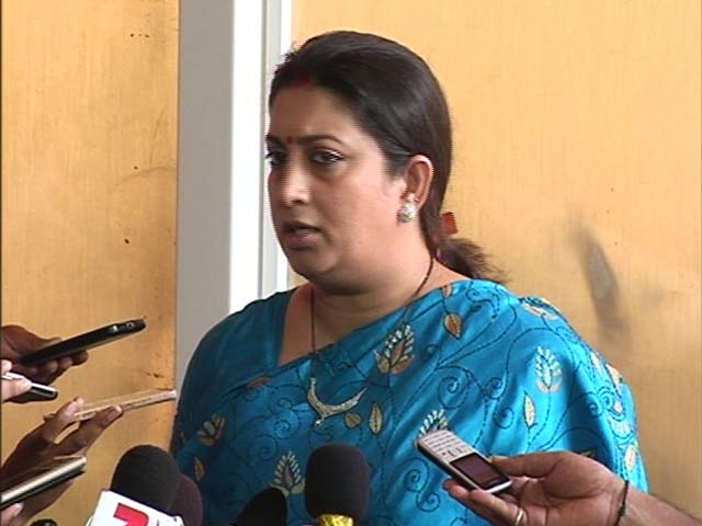 स्मृति का कांग्रेस पर हमला, सबूत नहीं, इसलिए चर्चा से भाग रहा है