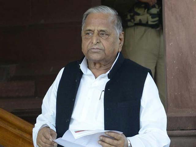 खबरों की खबर : कांग्रेस पर सख़्त मुलायम, आज चलेगी संसद?