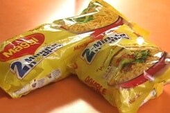 सरकार ने मैगी के खिलाफ मामला दर्ज कराया, 640 करोड़ रुपये मुआवजे की मांग सरकार ने मैगी के खिलाफ मामला दर्ज कराया, 640 करोड़ रुपये मुआवजे की मांग