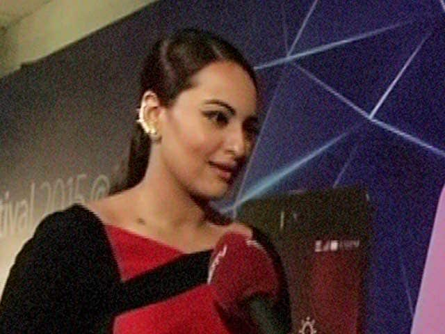 Actress Sonakshi Sinha Shares Her Views on Air Pollution