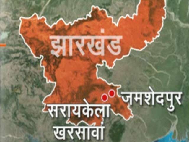 झारखंड में बस और ट्रक के बीच भीषण टक्कर में 13 कांवड़ियों की मौत