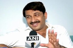 प्याज़ की क़ीमतों को लेकर केजरीवाल पर मनोज तिवारी के सुर... प्याज़ की क़ीमतों को लेकर केजरीवाल पर मनोज तिवारी के सुर...