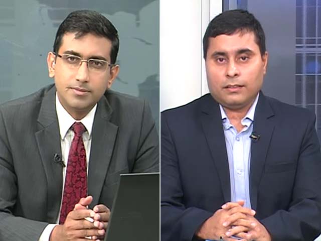 Rupee May Fall Below 66/Dollar: Kotak Securities