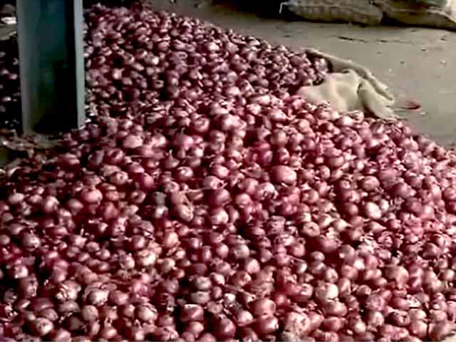 4,900 रुपये प्रति क्विंटल प्याज़ के दाम, थोक भाव दो साल में सबसे ज़्यादा