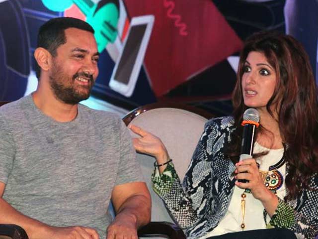 Twinkle on Karva Chauth and What Could be Found on Aamir's Phone