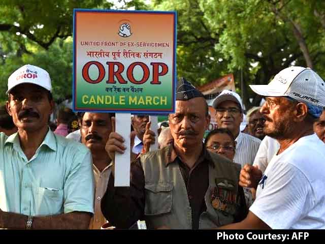 Facing Heat Over OROP, Government Plans to Reach Out to Armed Forces