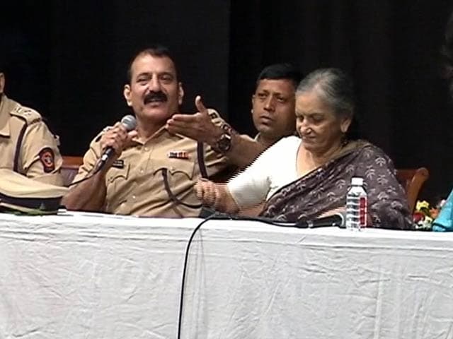 Video : After Issuing Circular, Mumbai Police Holds Seminars to Sensitise Cops