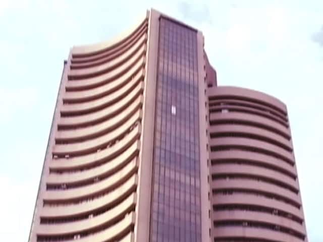 Videos : इंडिया 7 बजे : शेयर बाजार में कोहराम, 2008 के बाद सेंसेक्स में सबसे बड़ी गिरावट